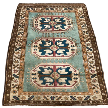 R33: Vintage Caucasian Area Rug 4'0" x 5'4"